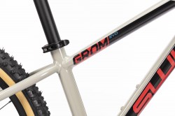 SwiftCarbon.Grom-245